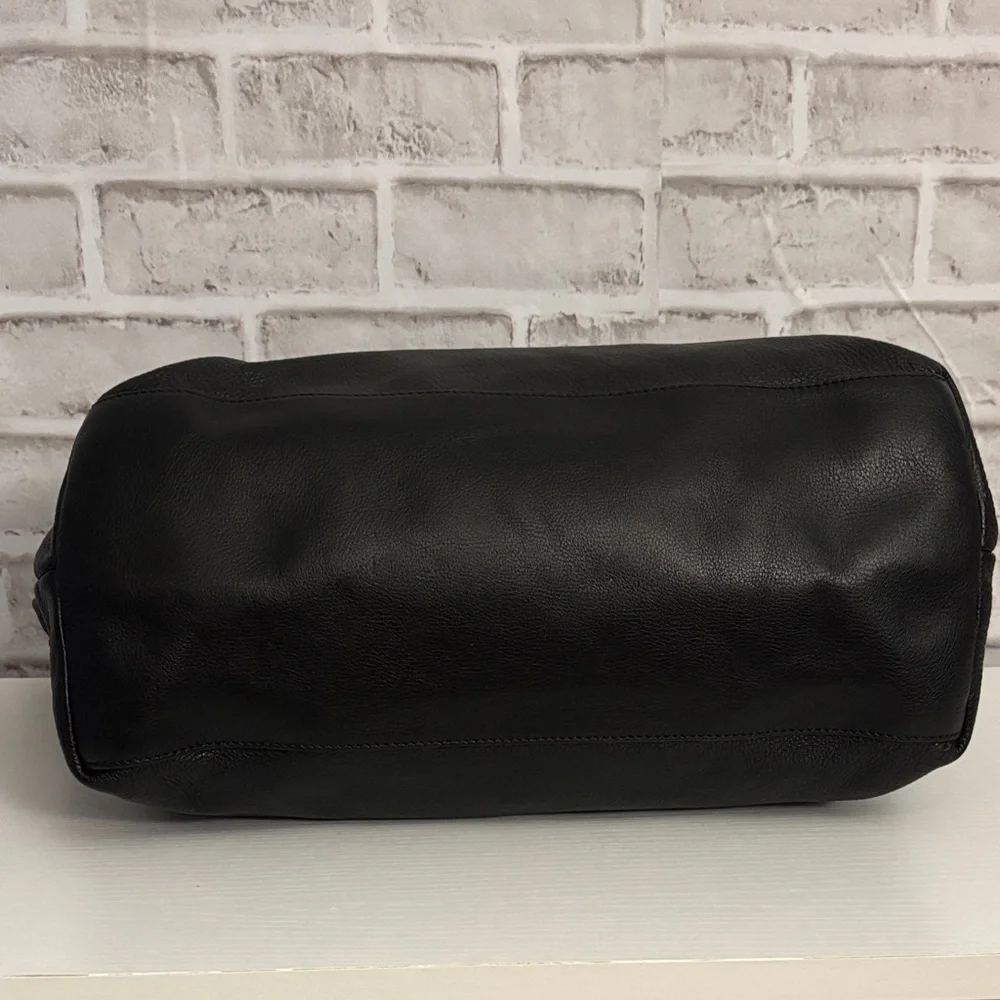 LIKE NEW Tory Burch Black Pebbled Leather Tote with Gold Chain - Picture 3 of 15